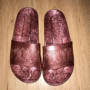PINK  Victoria Secret jelly sandals 🌸